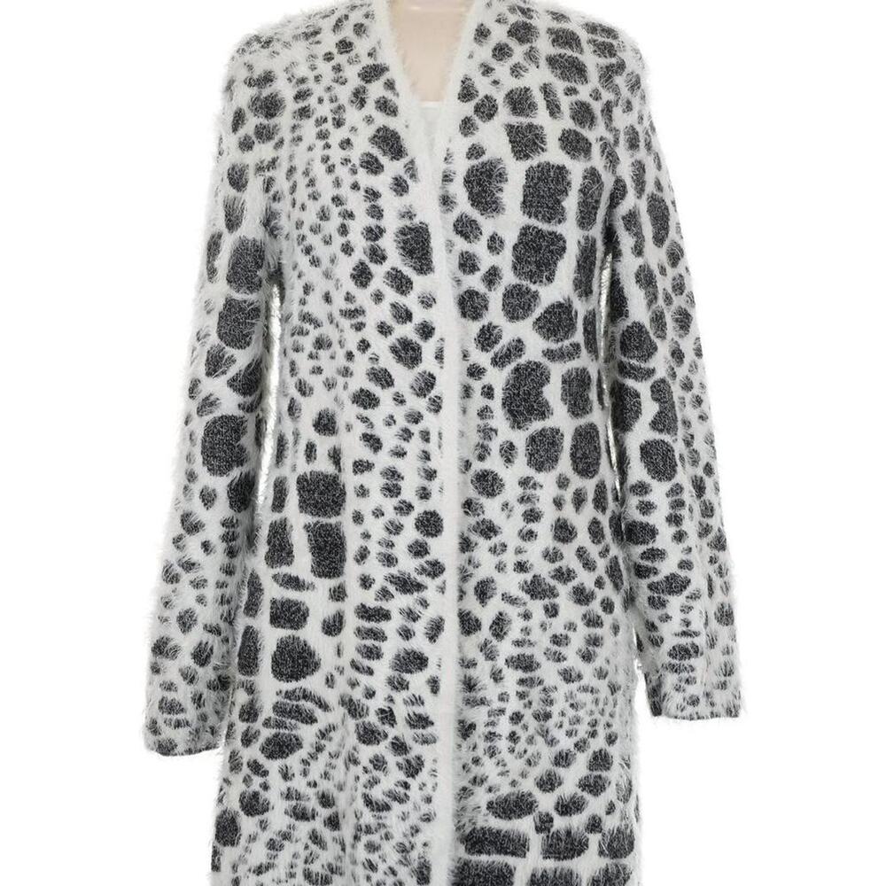 Alfani Gray & White Soft Snow Leopard Print Cozy Long Sleeve Cardigan - Picture 1 of 8